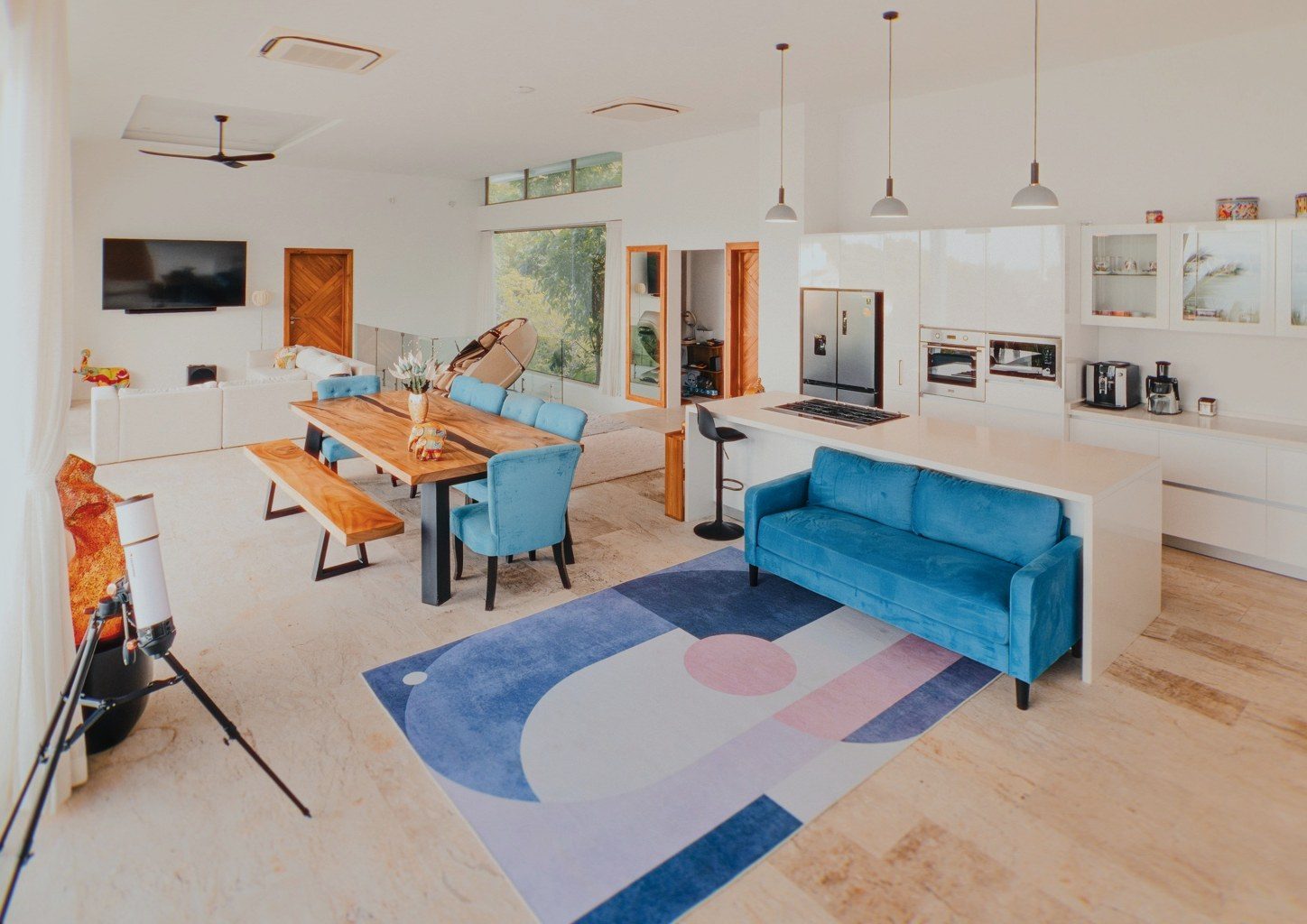 Living room with sea view